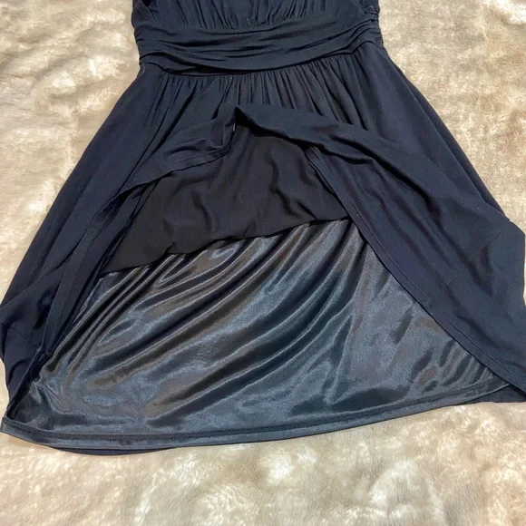 Express Women’s Lined Dress Size Small - Picture 4 of 5